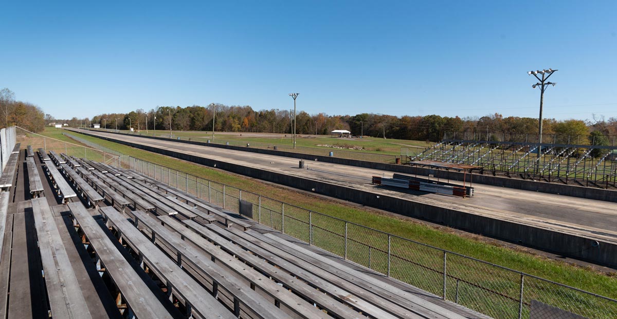  former drag strip property